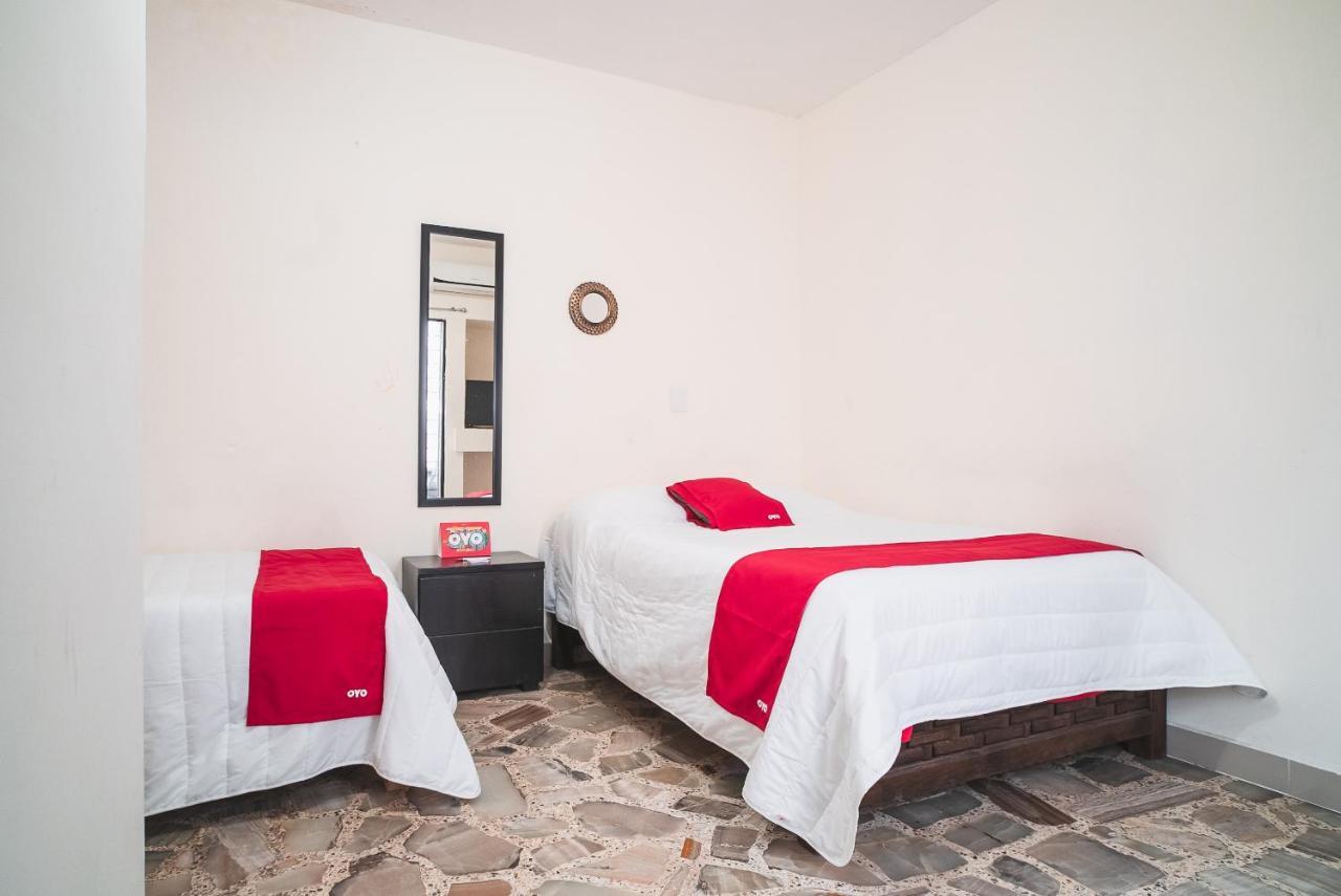 Oyo Hotel Home Express Tuxtla Gutiérrez エクステリア 写真